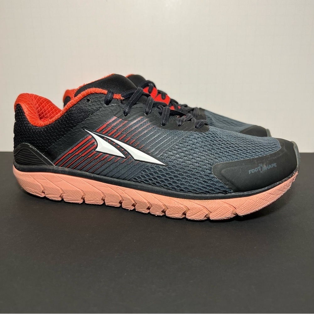 Womens ALTRA Provision 4 Black Running Shoes / Size 9.5